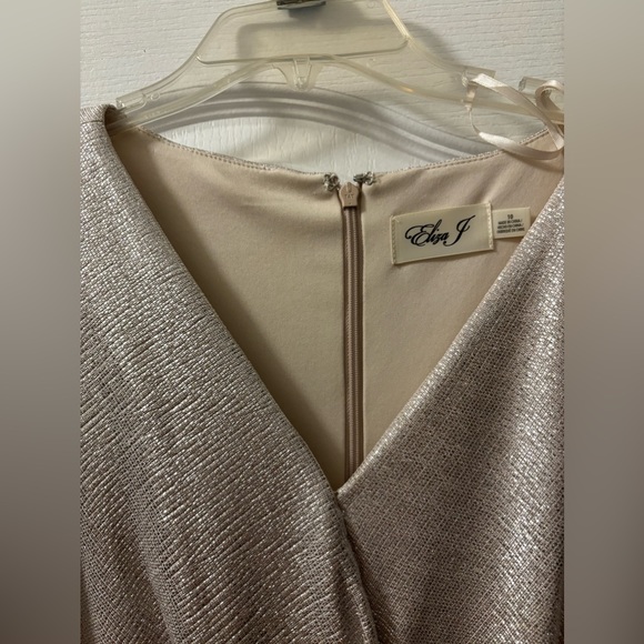 Size 10 Metalic long sleeved dress with mid-knot and  knee high slit. Worn once. - Picture 2 of 6